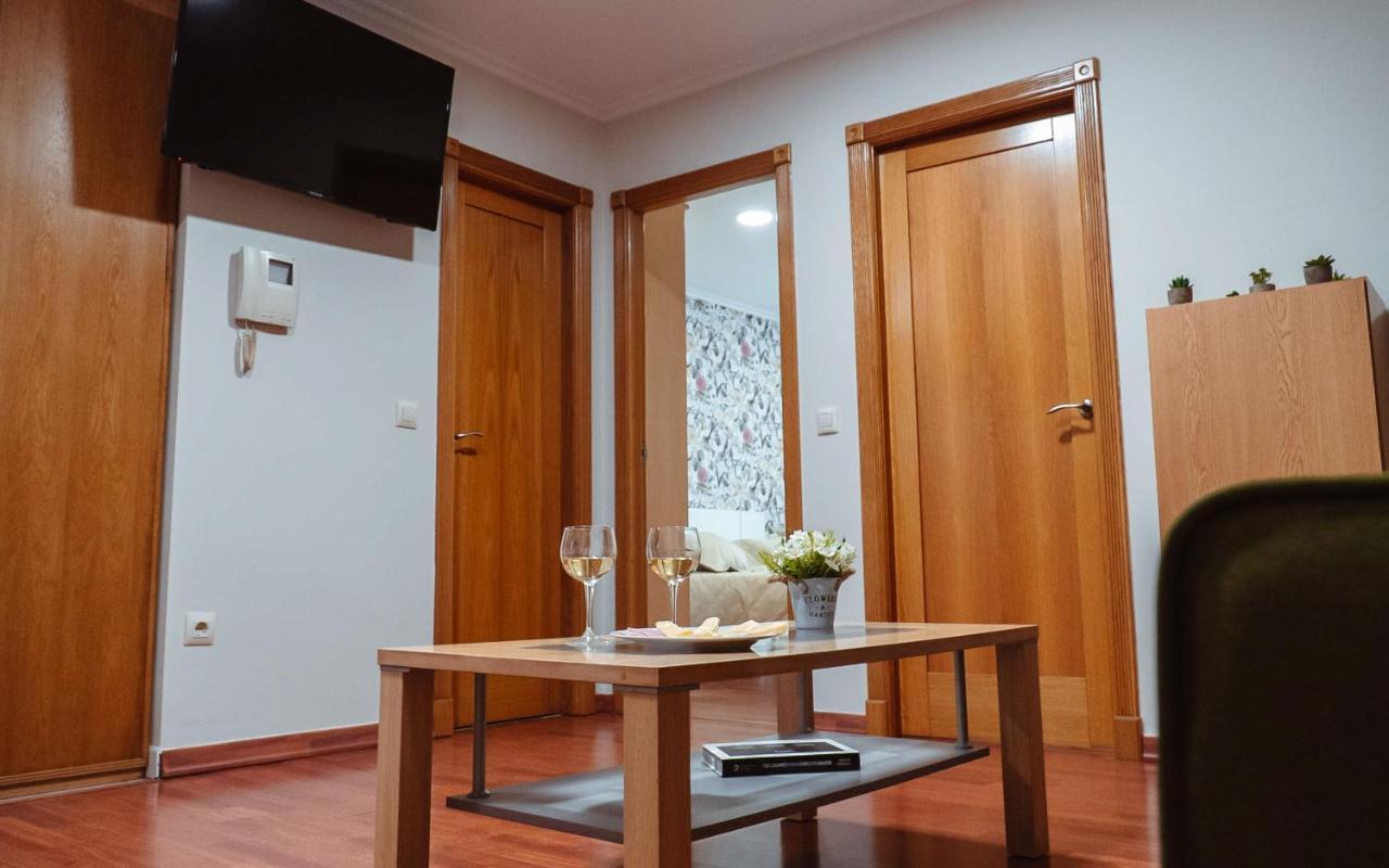 A Casa Antiga Do Monte Apartamentos Turisticos - Pontecesures 帕德隆 外观 照片