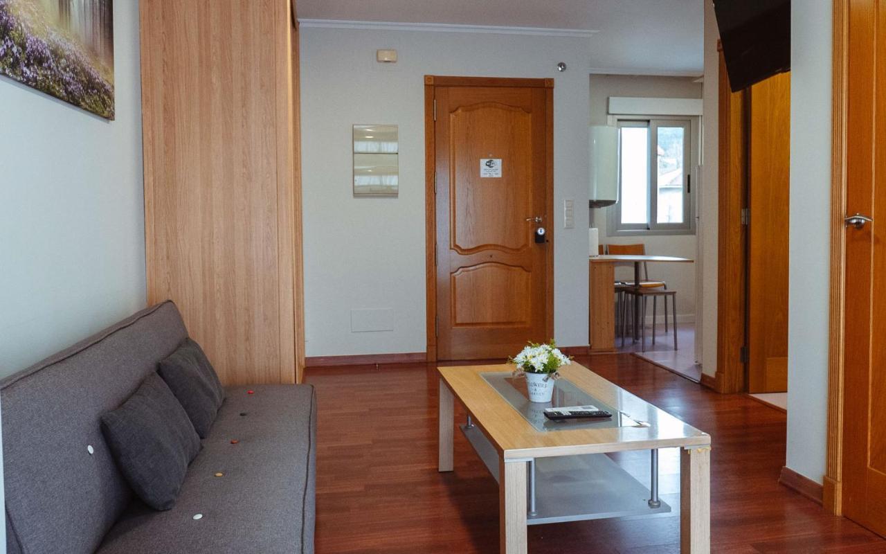 A Casa Antiga Do Monte Apartamentos Turisticos - Pontecesures 帕德隆 外观 照片